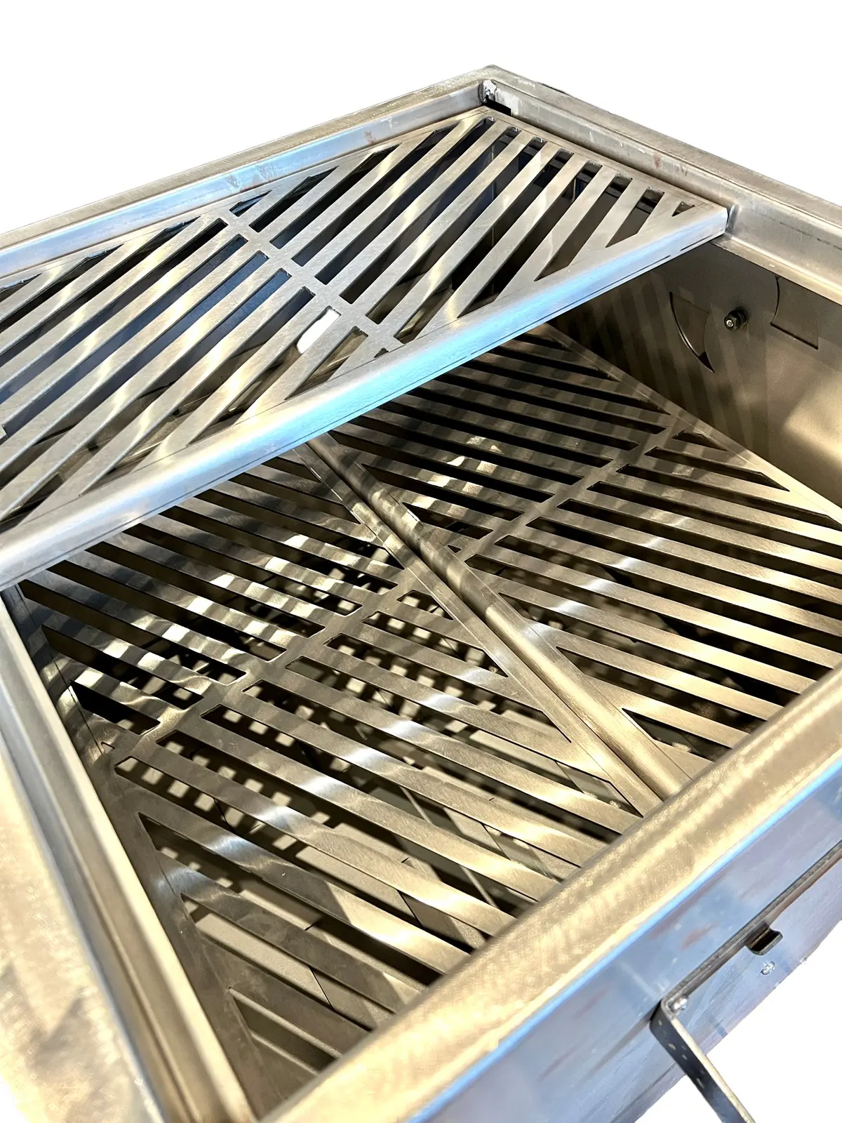 Roughneck Lower Cooking Rack Kit 1